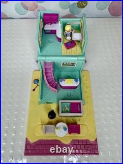 Vintage Polly Pockets Lot of 5 plus additional characters