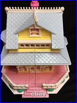 Vtg Polly Pocket Bluebird CLUBHOUSE! 99.9% Complete Pop-Up Play House w Figures