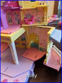 Vtg Polly Pocket Bluebird CLUBHOUSE! 99% Complete Pop-Up Play House w Figures