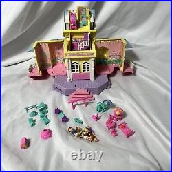 Vtg Polly Pocket Bluebird CLUBHOUSE! Incomplete Pop-Up Play House w 5 Figures