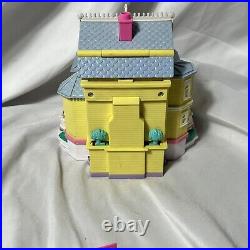 Vtg Polly Pocket Bluebird CLUBHOUSE! Incomplete Pop-Up Play House w 5 Figures