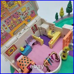 Vtg Polly Pocket Magical Movin' Pollyville Boutique Bluebird Treehouse Figures