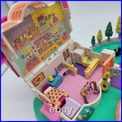 Vtg Polly Pocket Magical Movin' Pollyville Boutique Bluebird Treehouse Figures