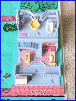 Vtg Polly Pocket Pollyville Set & Mat + Mansion Lights Up & Disney Magic Kingdom