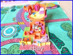 Vtg Polly Pocket Pollyville Set & Mat + Mansion Lights Up & Disney Magic Kingdom