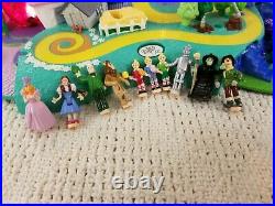 WIZARD of OZ Mini Playset COMPLETE with10 Figures LIGHTS Mattel Polly Pocket 2001