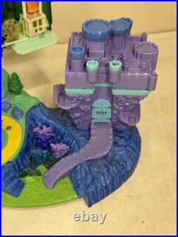 WIZARD of OZ Polly Pocket Playset Emerald City 2001 100% COMPLETE Look/Read