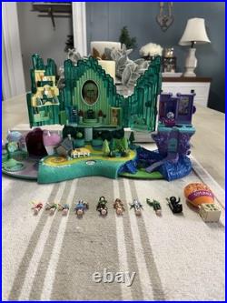 Wizard of oz Polly Pocket Emerald City Play Set 2001 With Figures! Lights Up